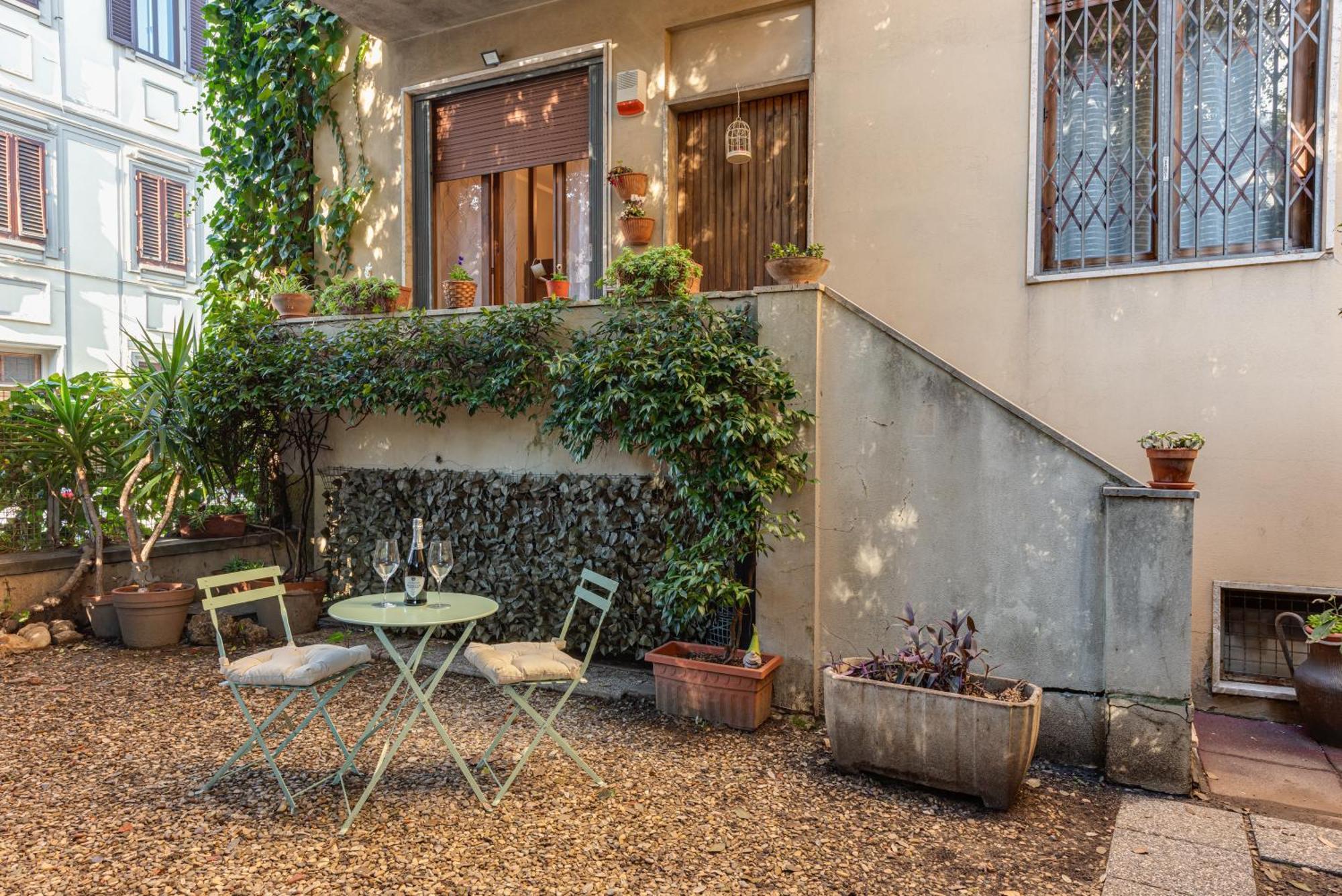 Relax In San Frediano Con Giardino Appartement Florence Buitenkant foto
